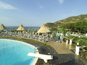Zwembad van hotel Cormoran in Villasimius